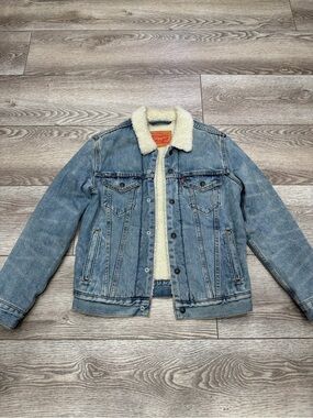 Levi’s Sherpa Denim Trucker Jacket Men’s Small